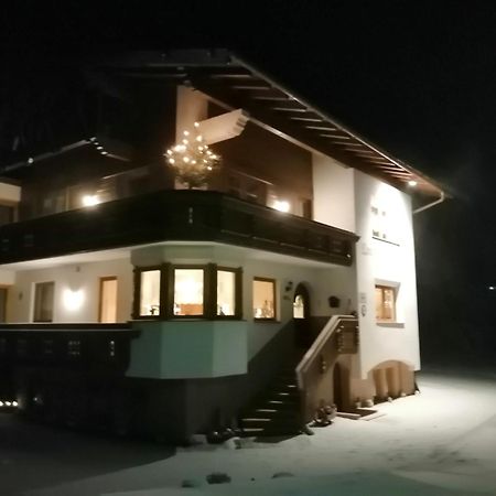 Landhaus Tschafein Galtuer Ngoại thất bức ảnh